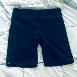 Oiselle black athletic spandex shorts size small lnc